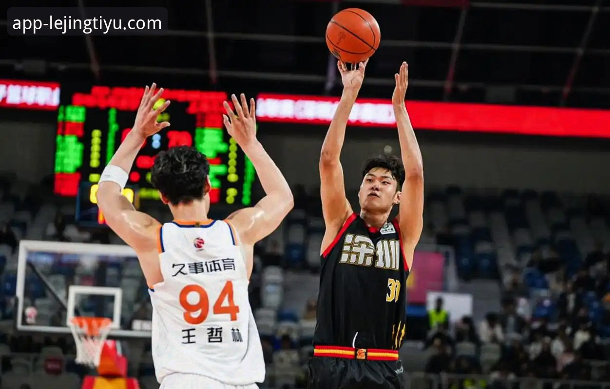 CBA季后赛最新动态：山西2-0横扫青岛晋级八强，乐竞体育平台见证团队篮球制胜之道